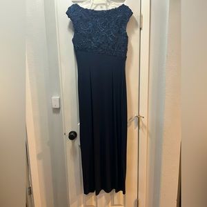 Full length navy blue dress with textured bodice Connected Apparel sz 10